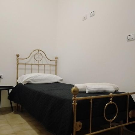 Costa Brava Guest House - Affittacamere Alghero Eksteriør bilde