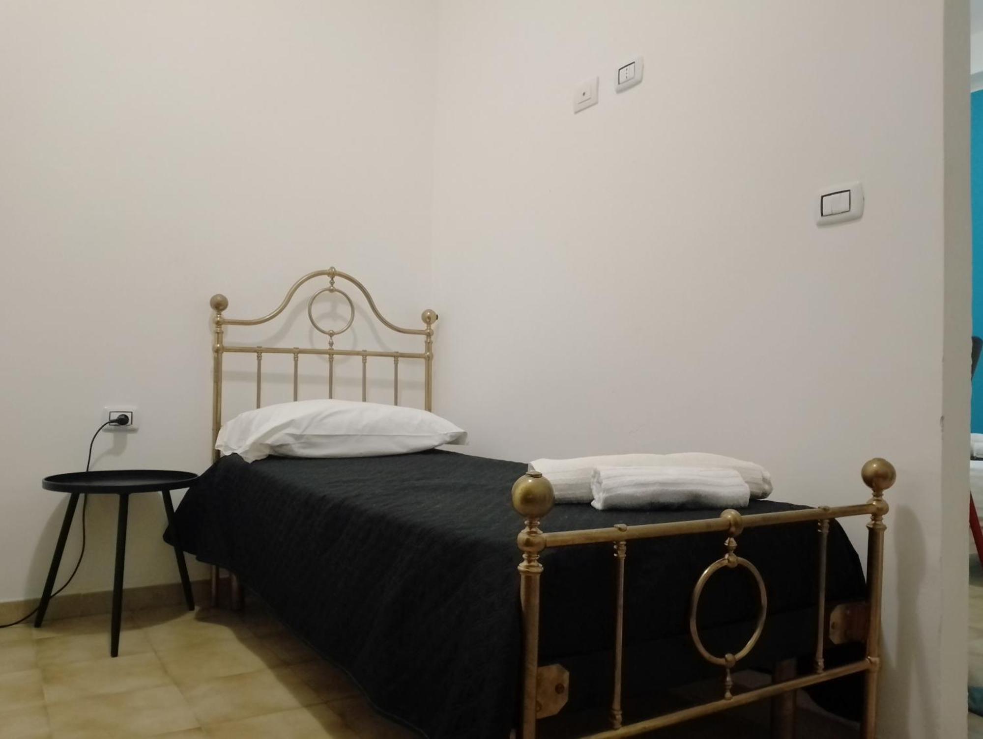 Costa Brava Guest House - Affittacamere Alghero Eksteriør bilde